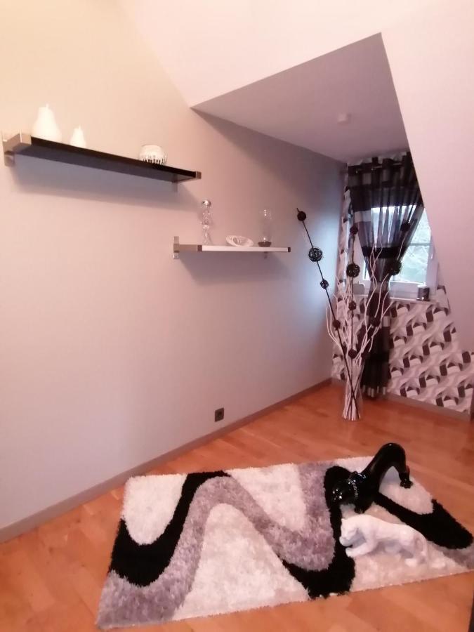 Le Clos Du Montys Louveigne ภายนอก รูปภาพ