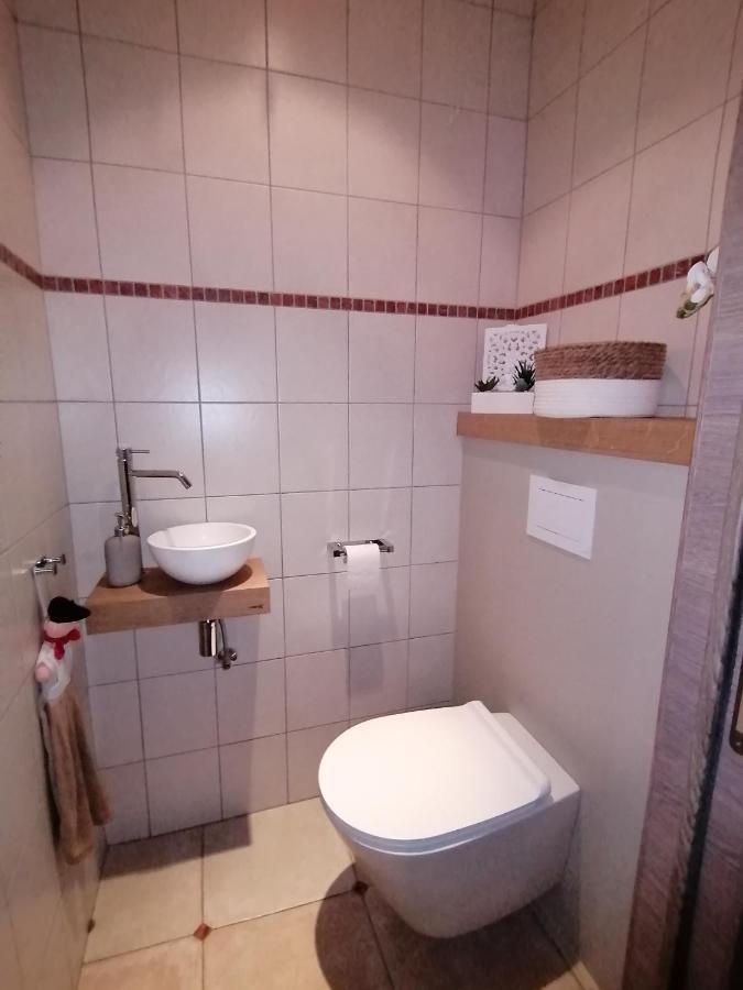Le Clos Du Montys Louveigne ภายนอก รูปภาพ
